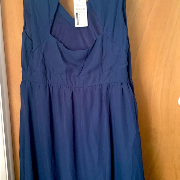 Dress - Picture 2 of 4